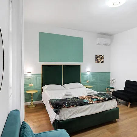 Mirosa Luxury Couette-café Pompéi